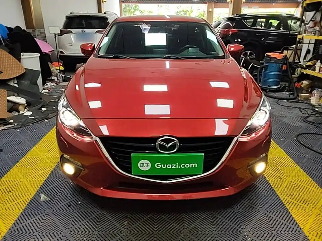 Mazda 3 Axela 2016 — фото 3