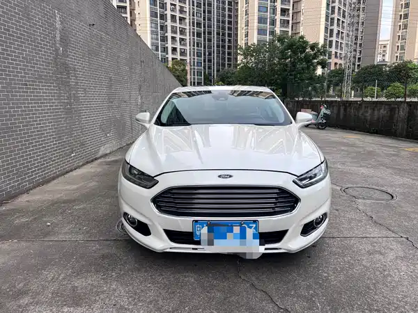 Ford Mondeo 2015