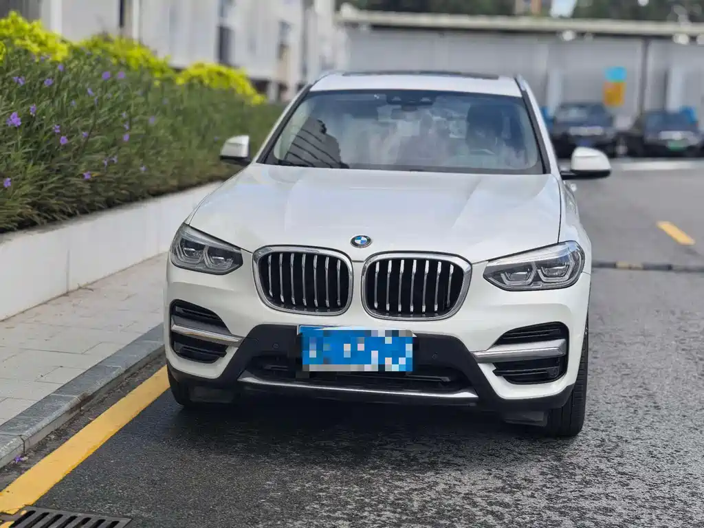 BMW X3 2021