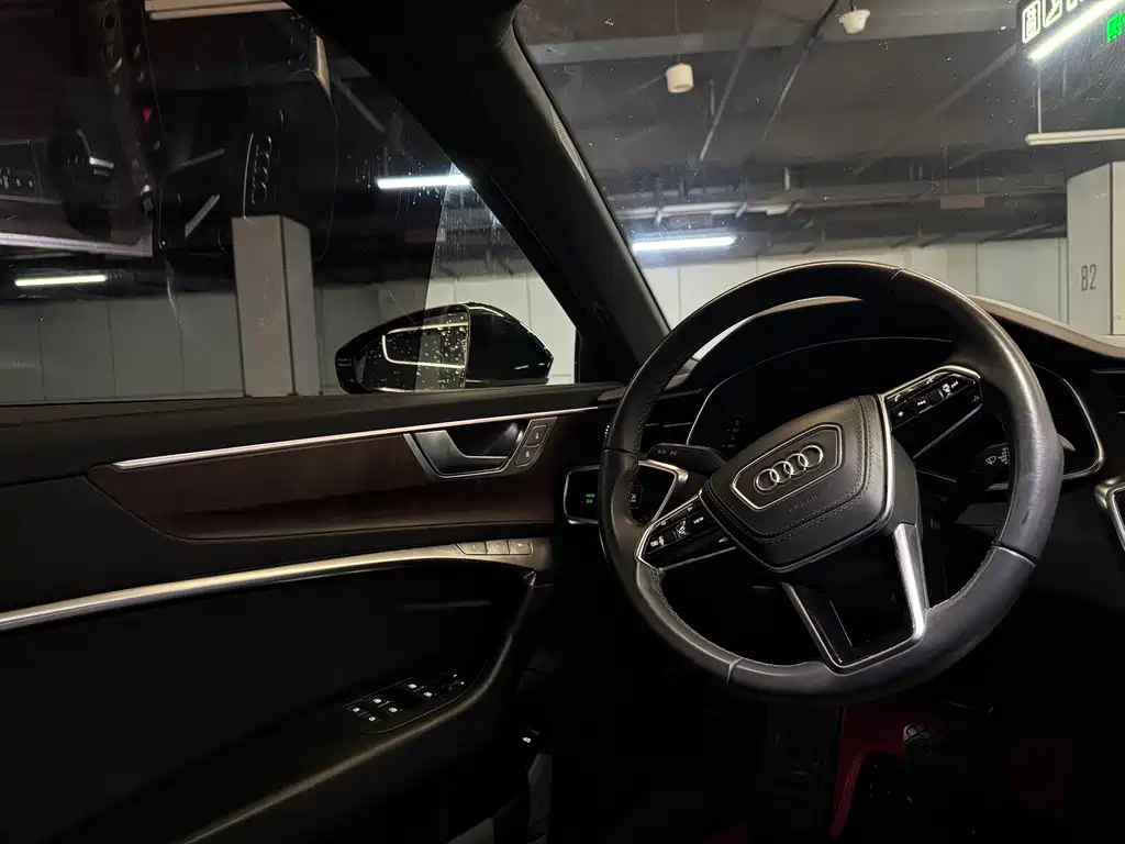 Audi A6L 2023 — фото 15