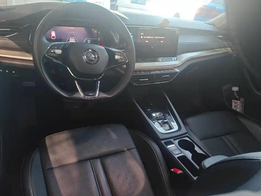 Skoda Octavia 2022 — фото 12