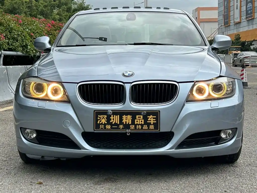 BMW 3 Series 2012 — фото 1