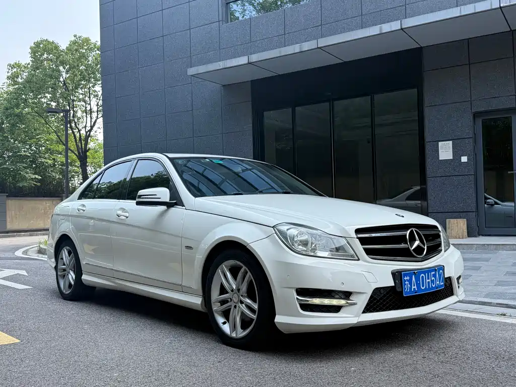 Mercedes-Benz C-Class 2014 — фото 8