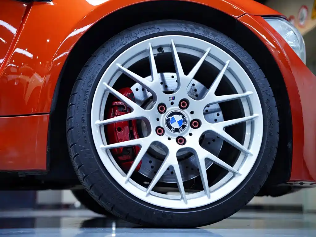 BMW 1 Series M 2012 — фото 11