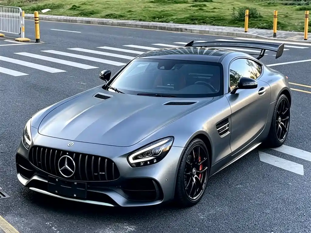 Mercedes-Benz AMG GT 2020 — фото 1