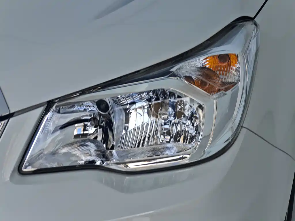 Subaru Forester 2015 — фото 12