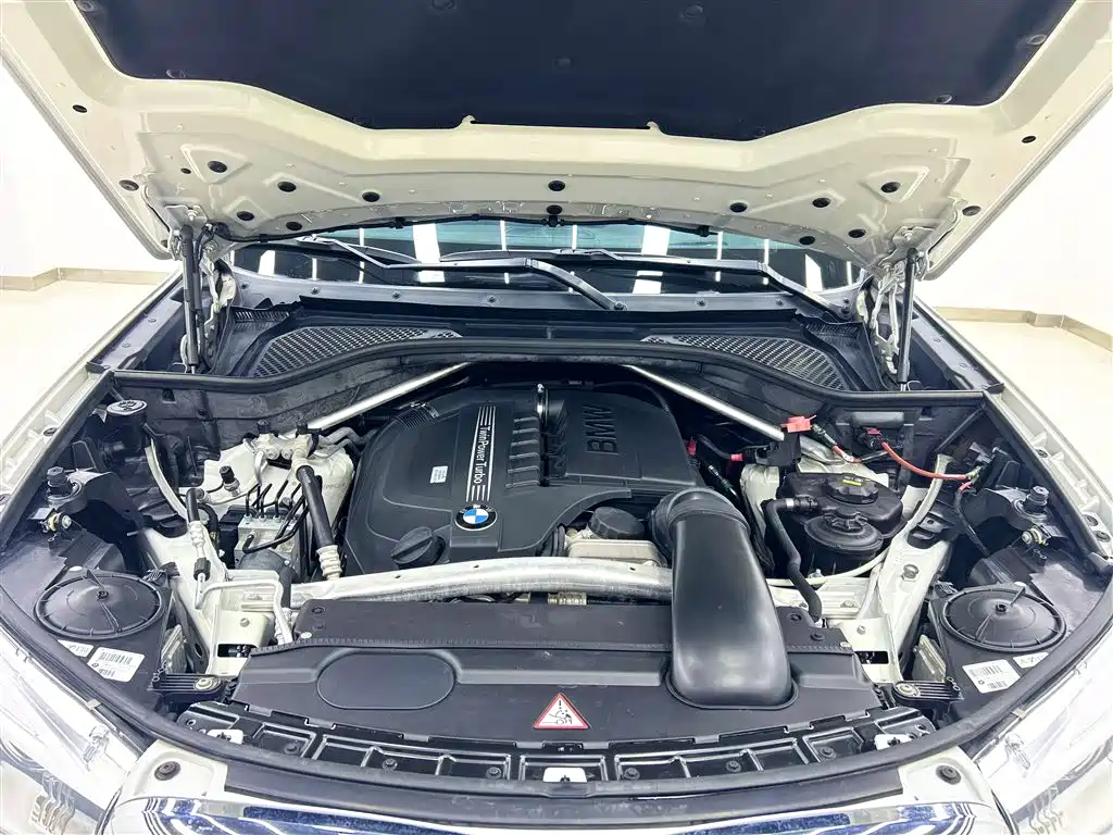 BMW X5 2015 — фото 22