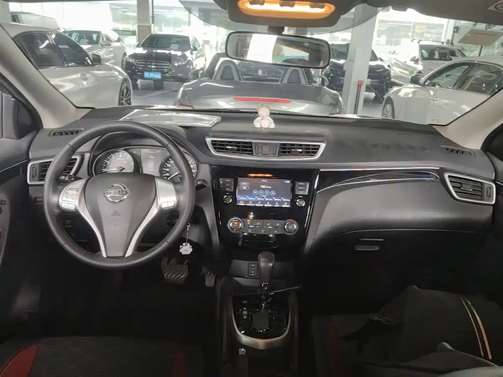 Nissan Qashqai 2018 — фото 10