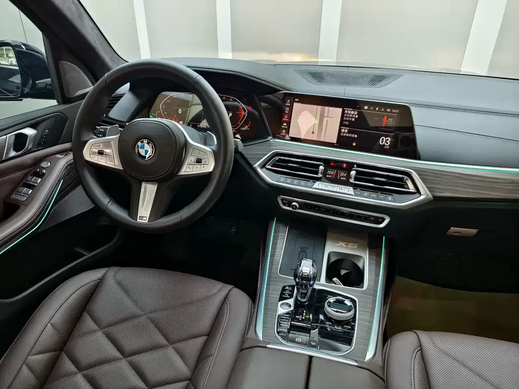 BMW X5 2022 — фото 8