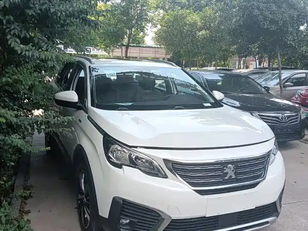 Peugeot 5008 2018