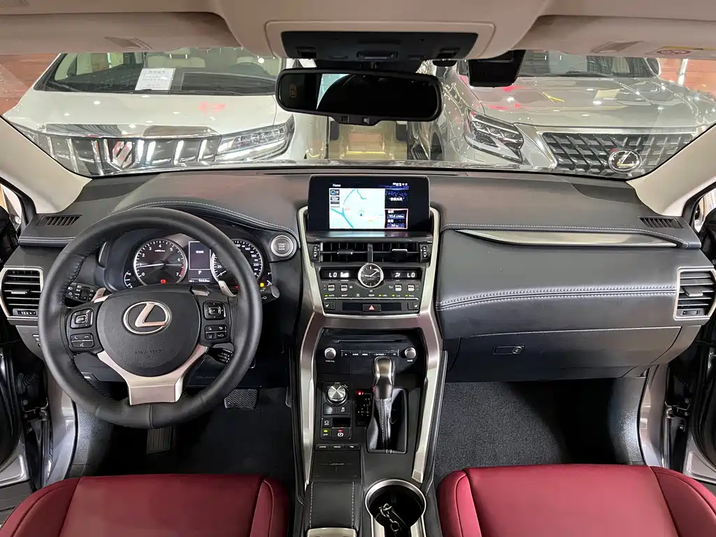 Lexus NX 2019 — фото 15