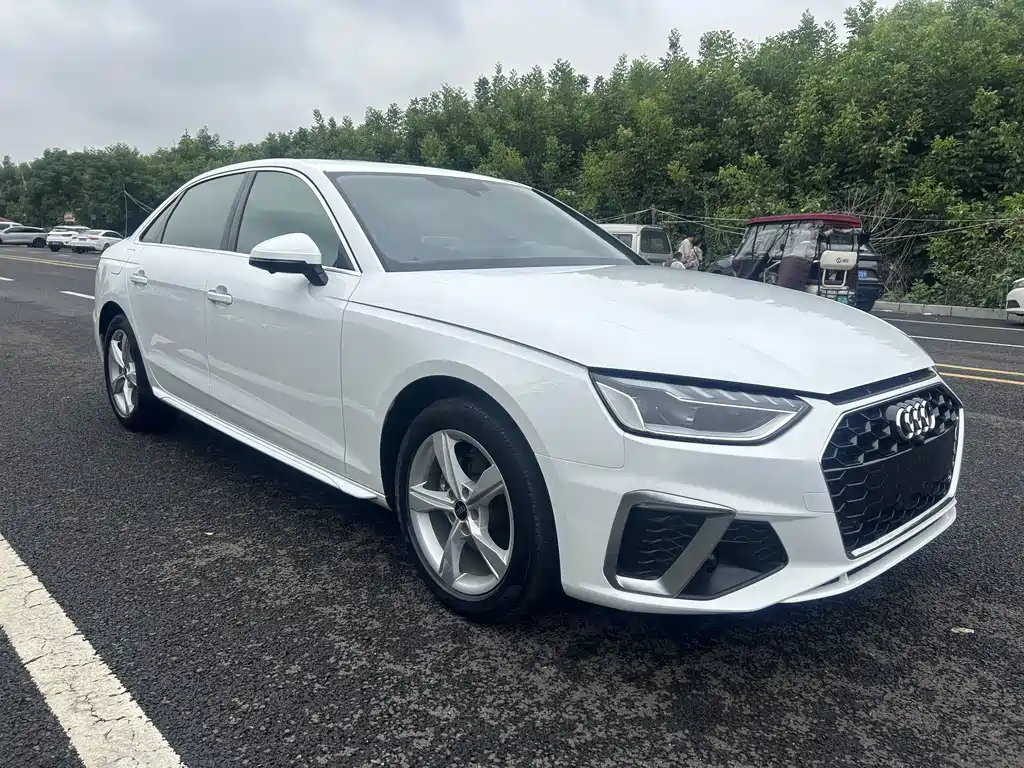 Audi A4L 2022
