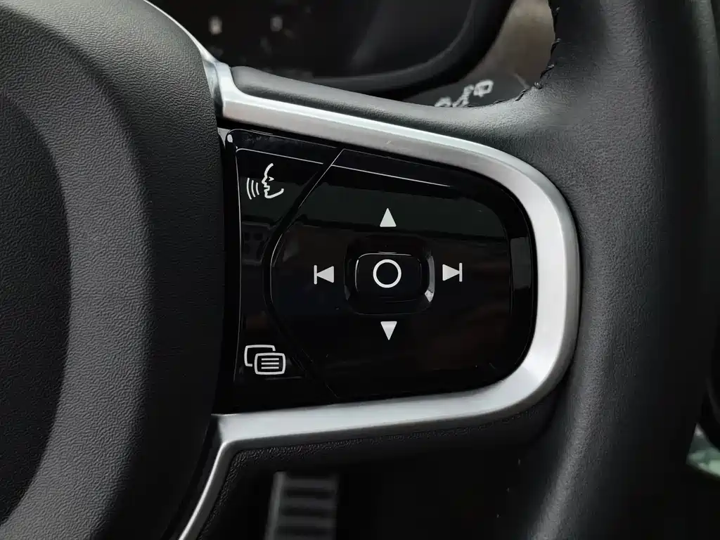 Volvo V90 2021 — фото 28