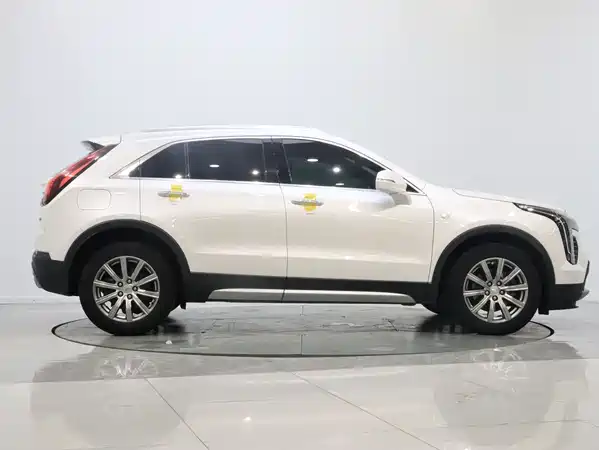 Cadillac XT4 2021