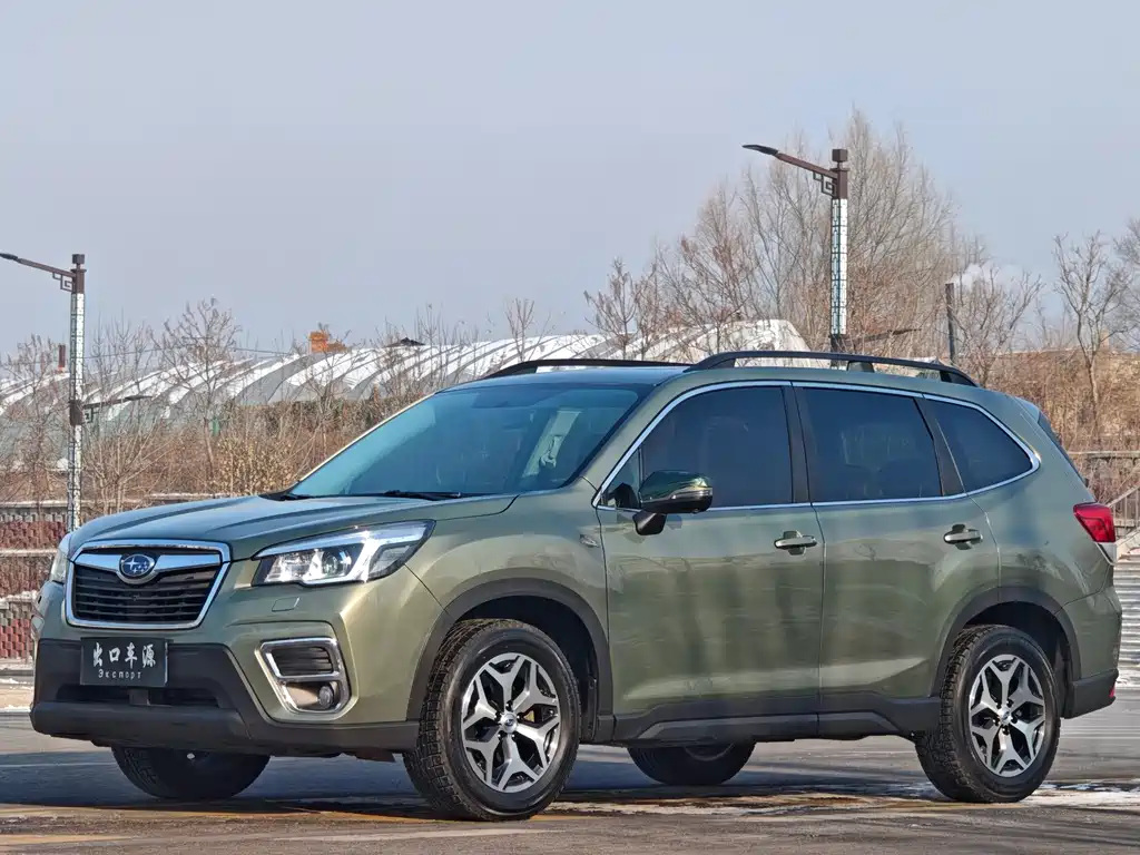 Subaru Forester 2019 — фото 3