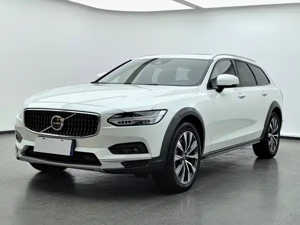 Volvo V90 2021