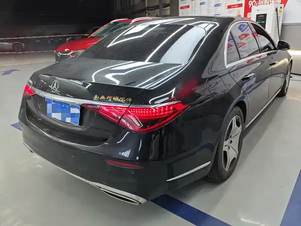 Mercedes-Benz S-Class 2022