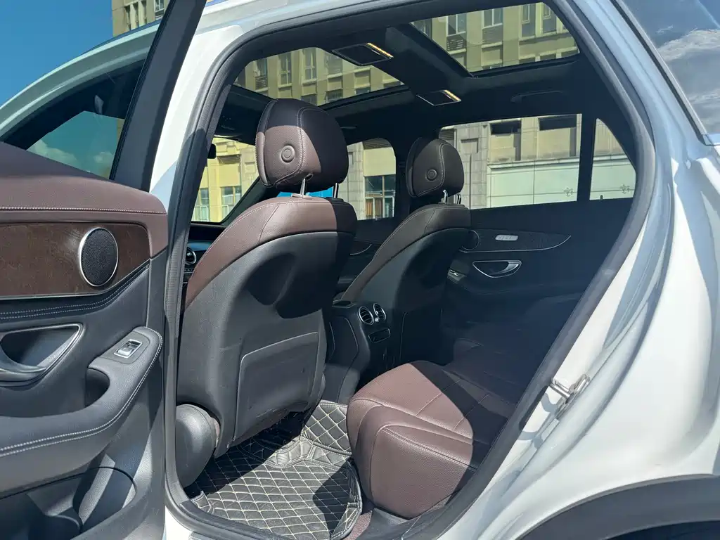 Mercedes-Benz GLC 2020