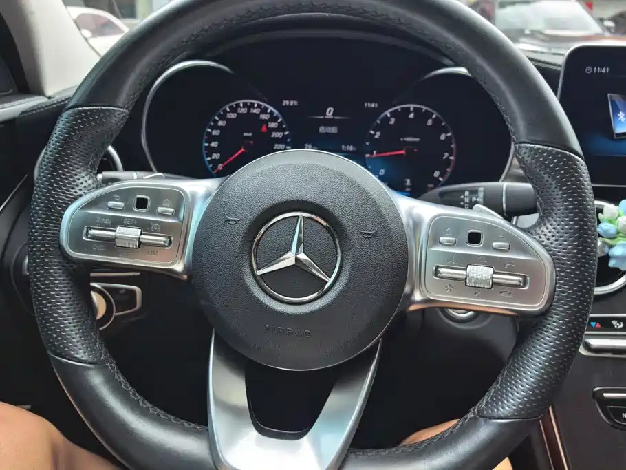 Mercedes-Benz C-Class 2021 — фото 15
