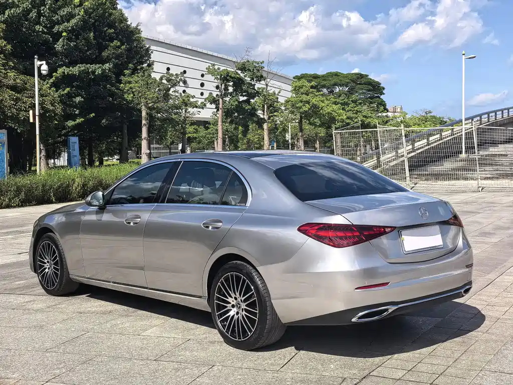 Mercedes-Benz C-Class 2022