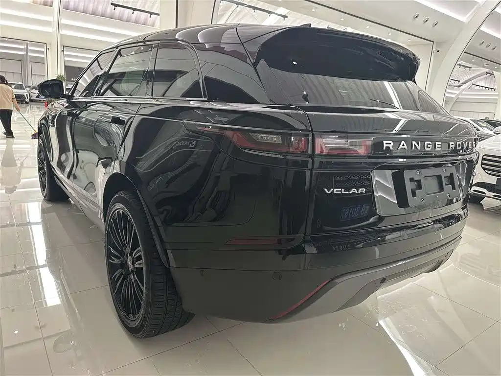 Land Rover Velar 2021 — фото 5