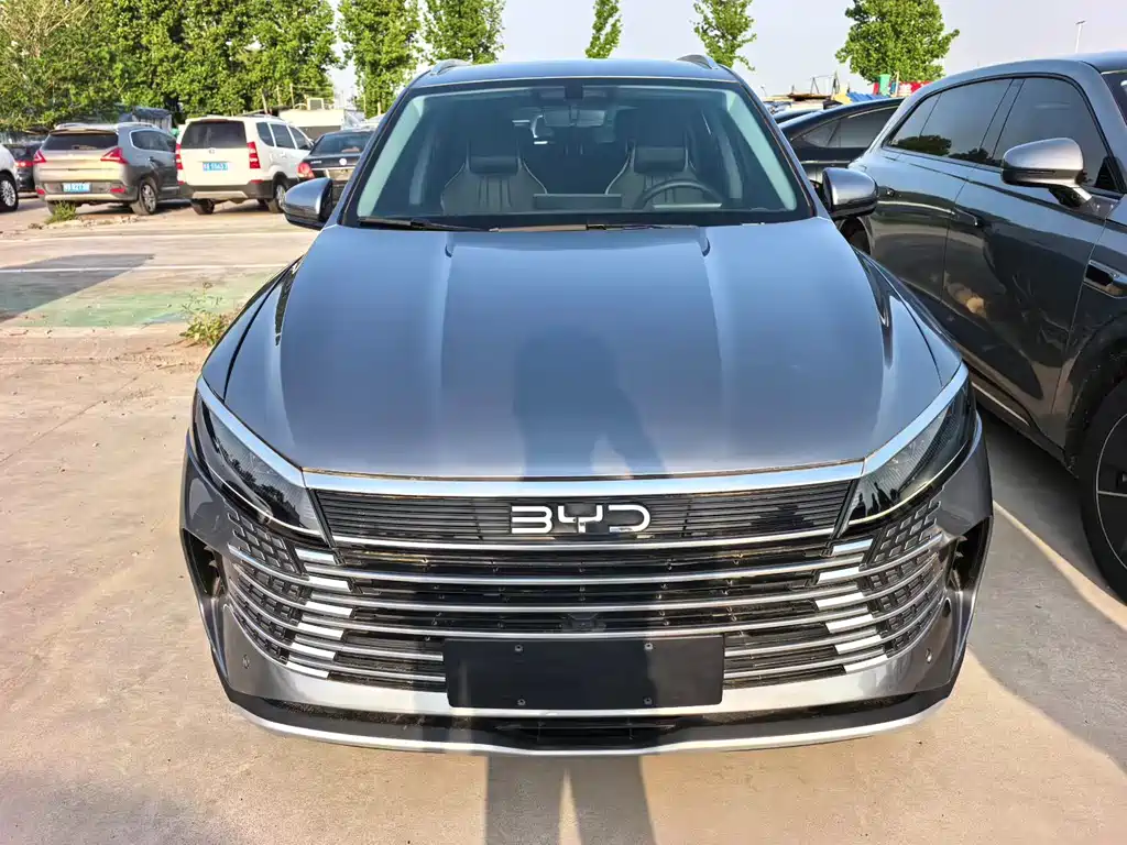 BYD Seal 05 DM-i 2025 — фото 2