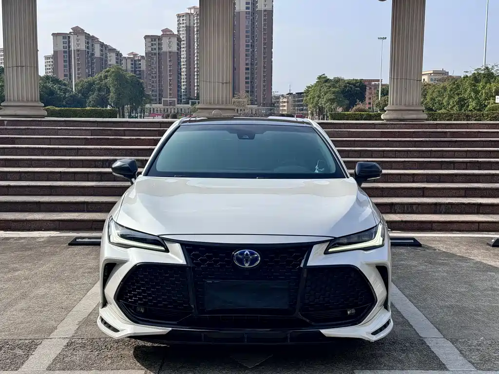 Toyota Avalon 2023 — фото 2