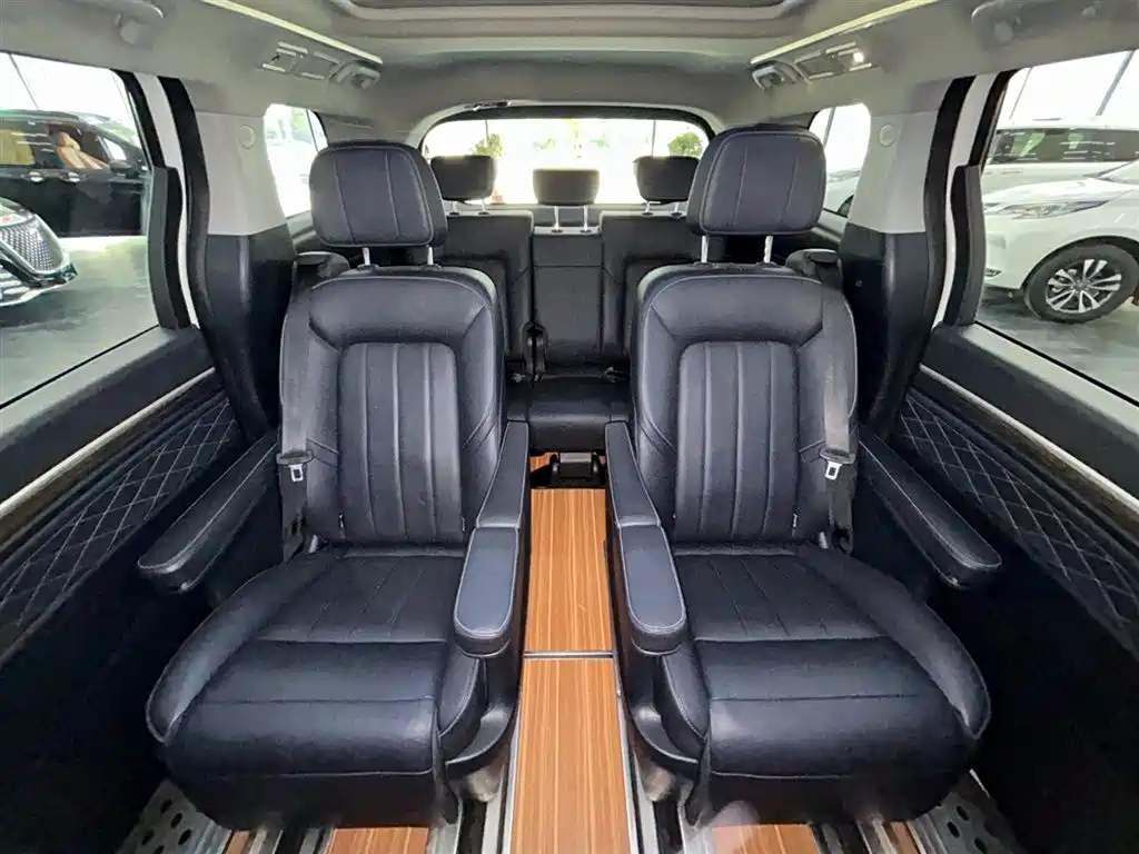 GAC Motor Trumpchi M8 2020 — фото 10