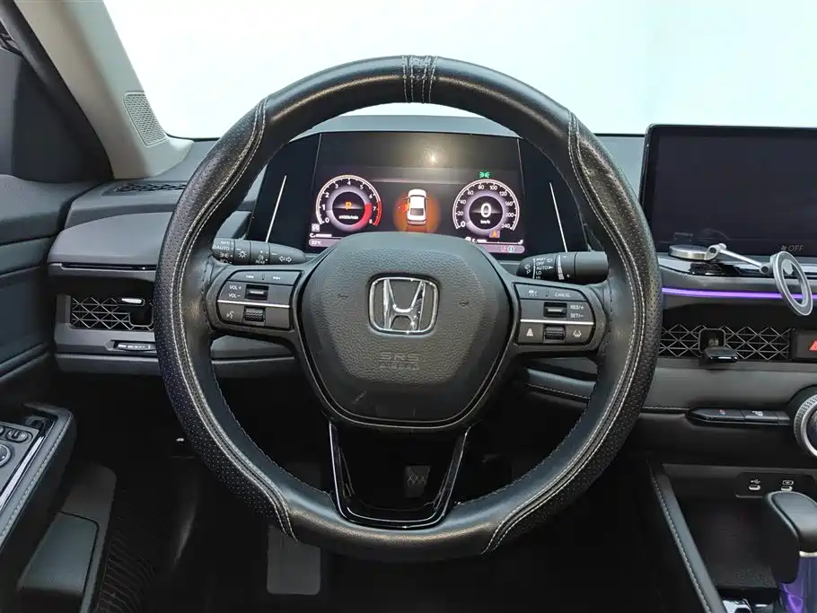 Honda Accord 2024 — фото 15