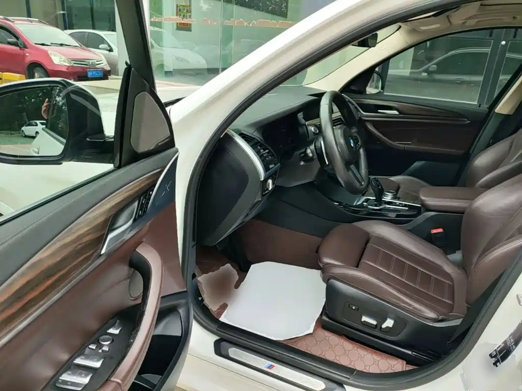 BMW X3 2020 — фото 16
