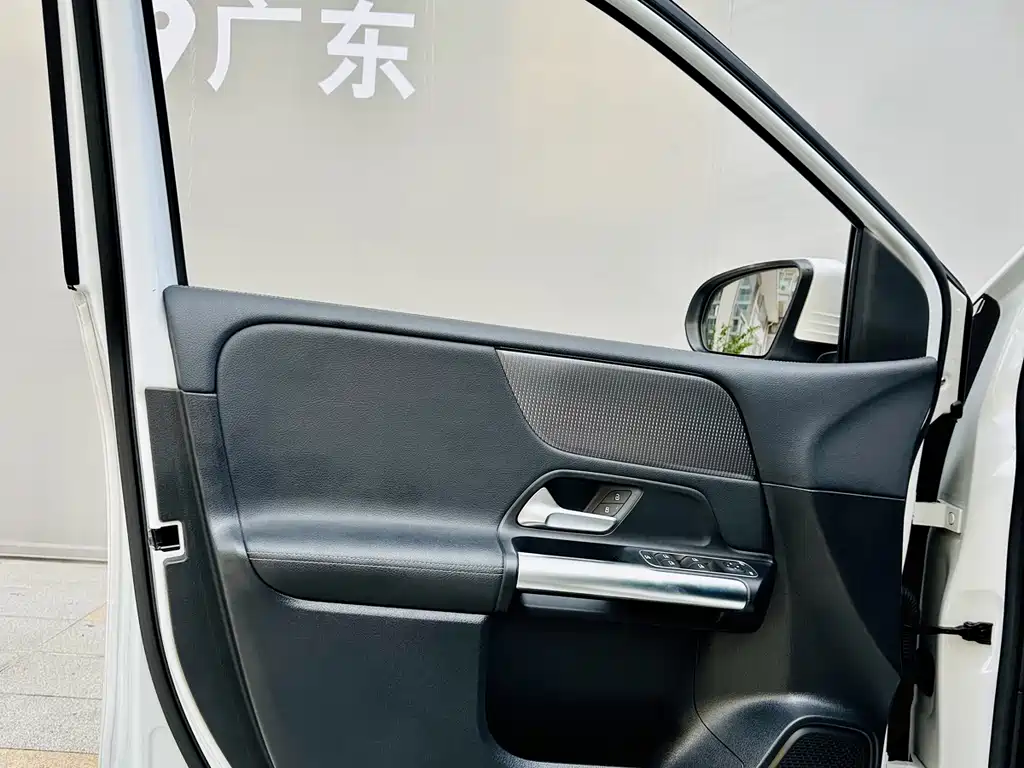 Mercedes-Benz B-Class 2020 — фото 18