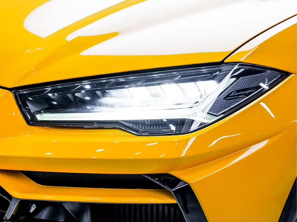 Lamborghini Urus 2020 — фото 6