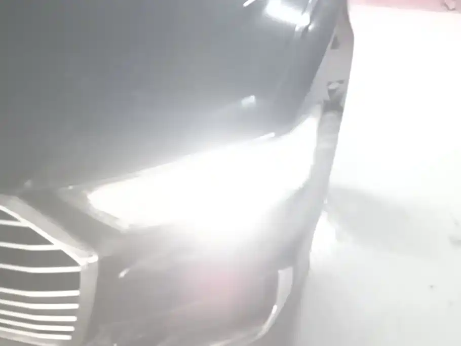Audi A6L 2021