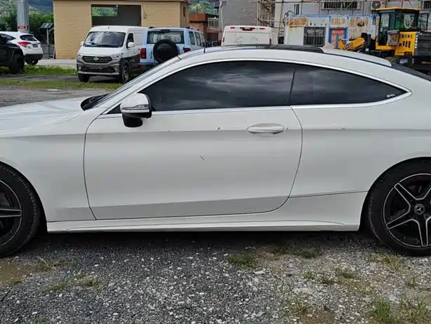 Mercedes-Benz C-Class 2019