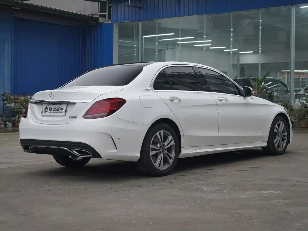 Mercedes-Benz C-Class 2020 — фото 7