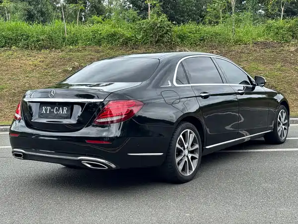 Mercedes-Benz E-Class 2016
