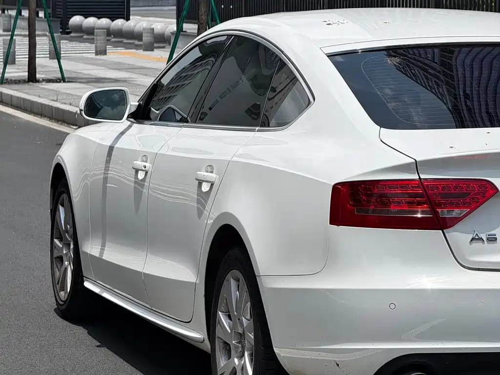 Audi A5 2010 — фото 15
