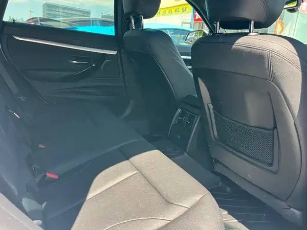 BMW 3 Series GT 2019