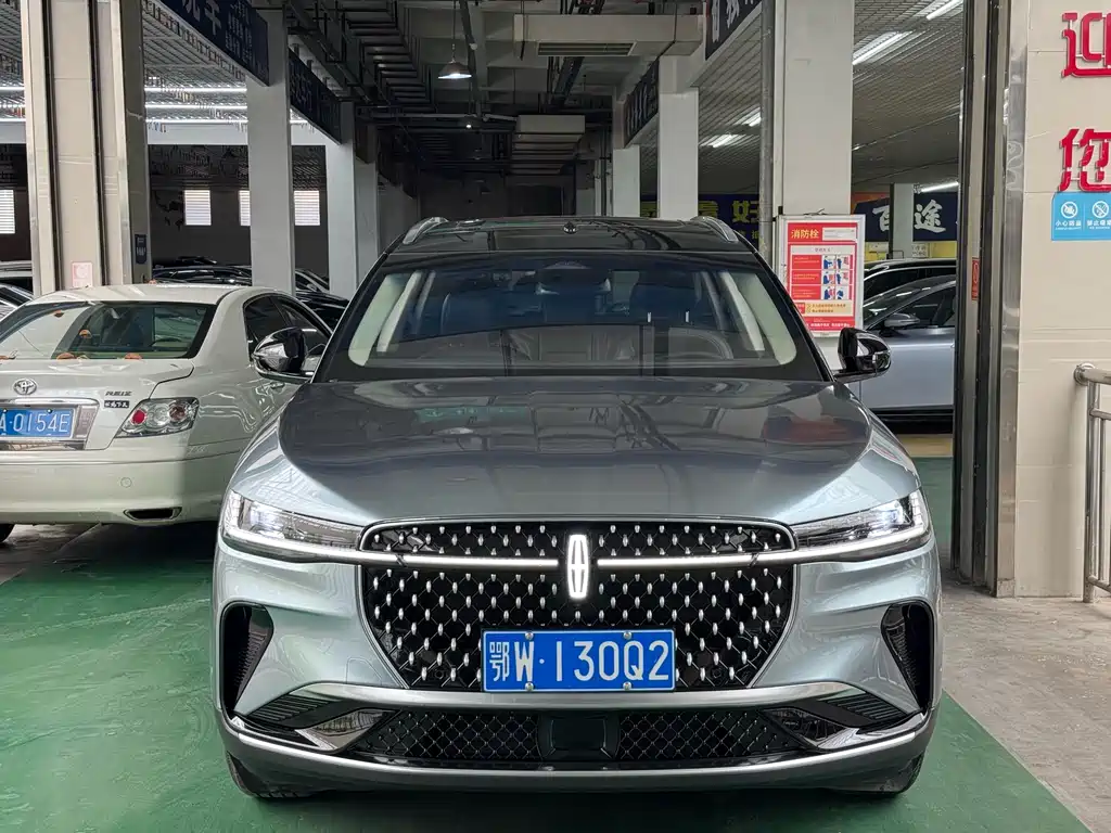 Lincoln Nautilus 2024