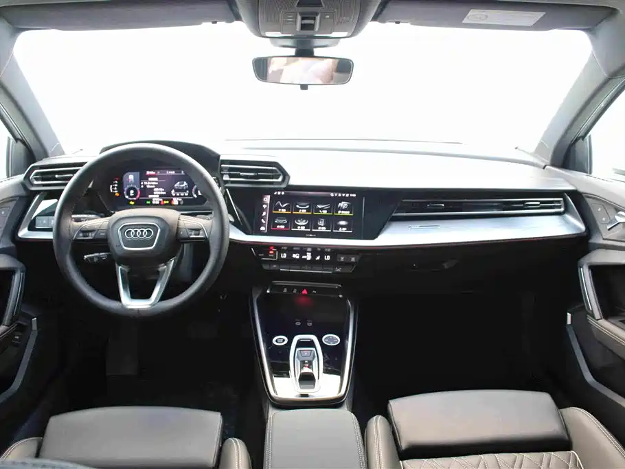 Audi A3 2025 — фото 6