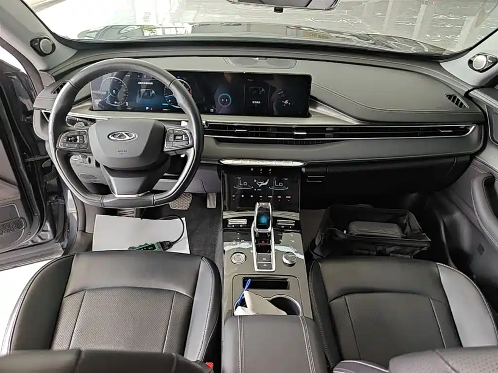 Chery Tiggo 8 PLUS 2022 — фото 10