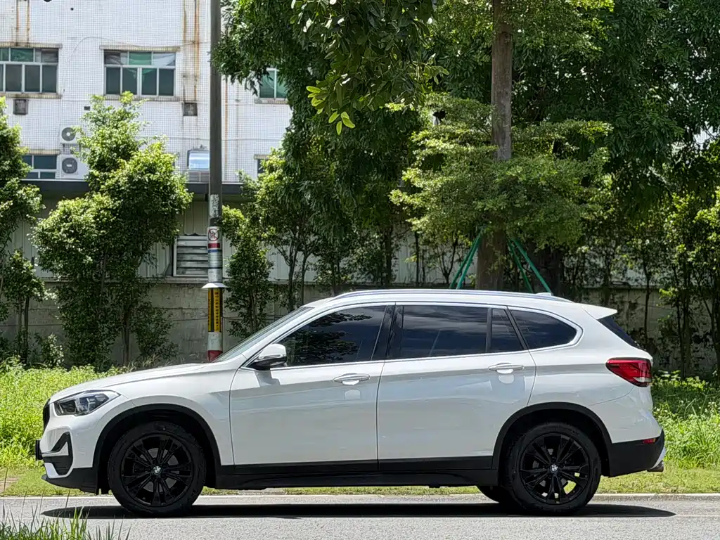 BMW X1 2021