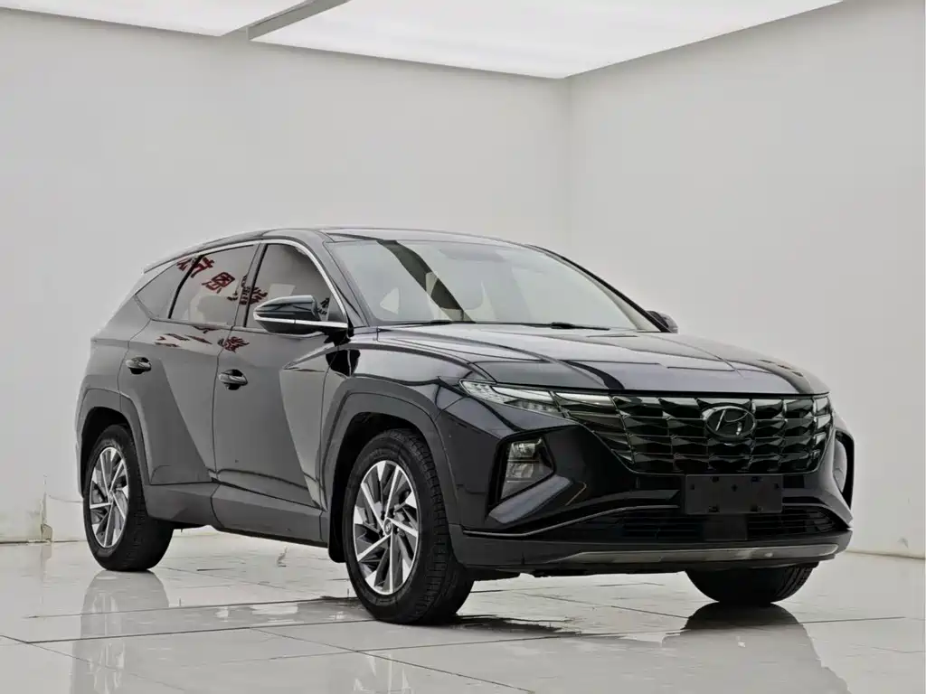 Hyundai Tucson 2022 — фото 3