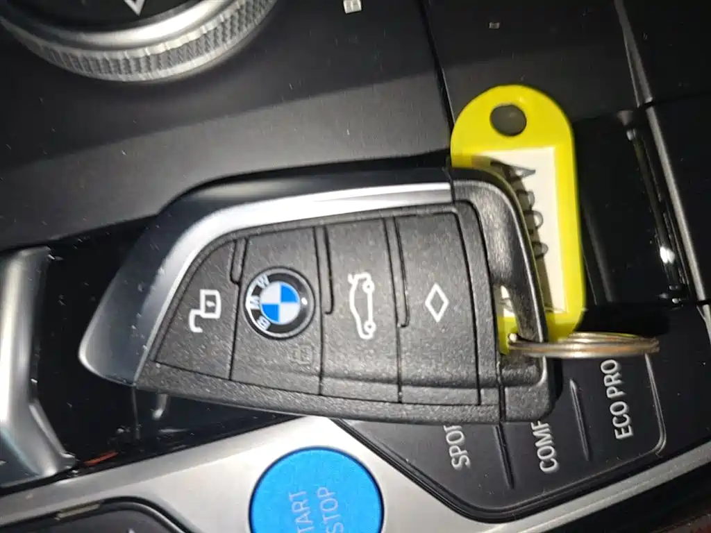 BMW i3 2024 — фото 9