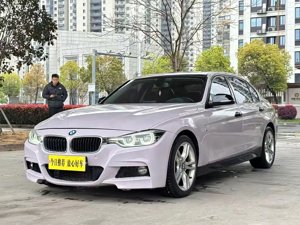 BMW 3 Series 2017 — фото 1
