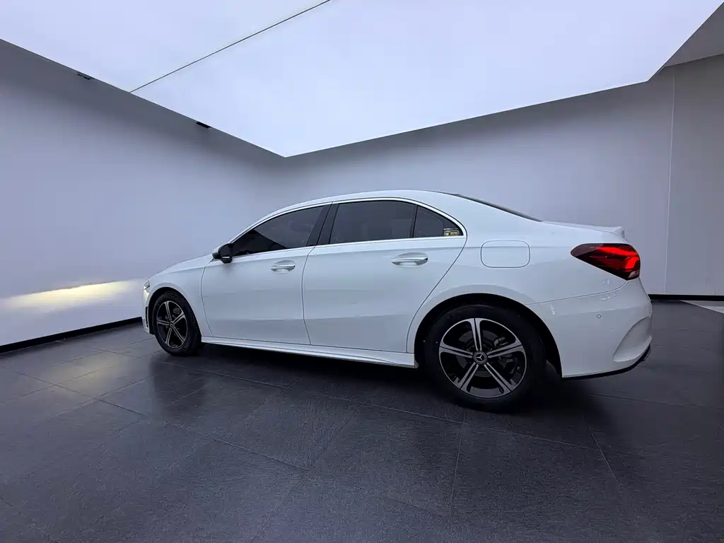 Mercedes-Benz A-Class 2022
