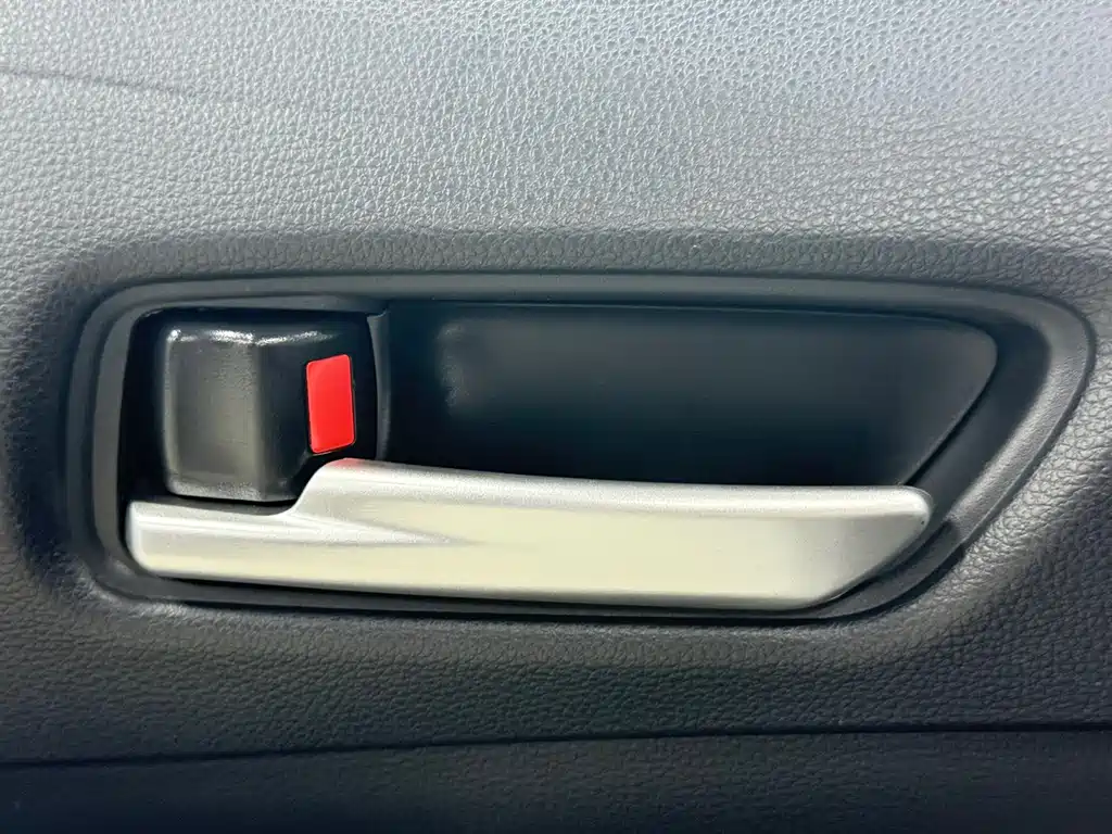 Toyota Corolla 2021 — фото 14
