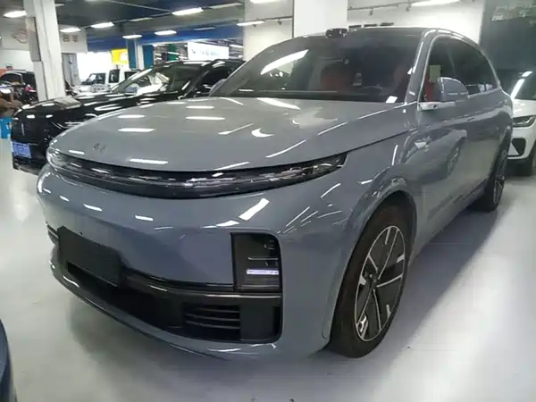 Li Auto L7 2025