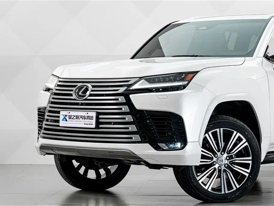 Lexus LX 2025 — фото 3