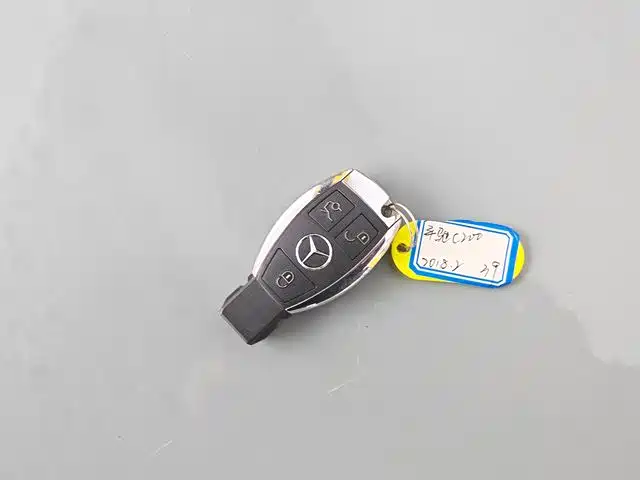Mercedes-Benz C-Class 2018 — фото 12